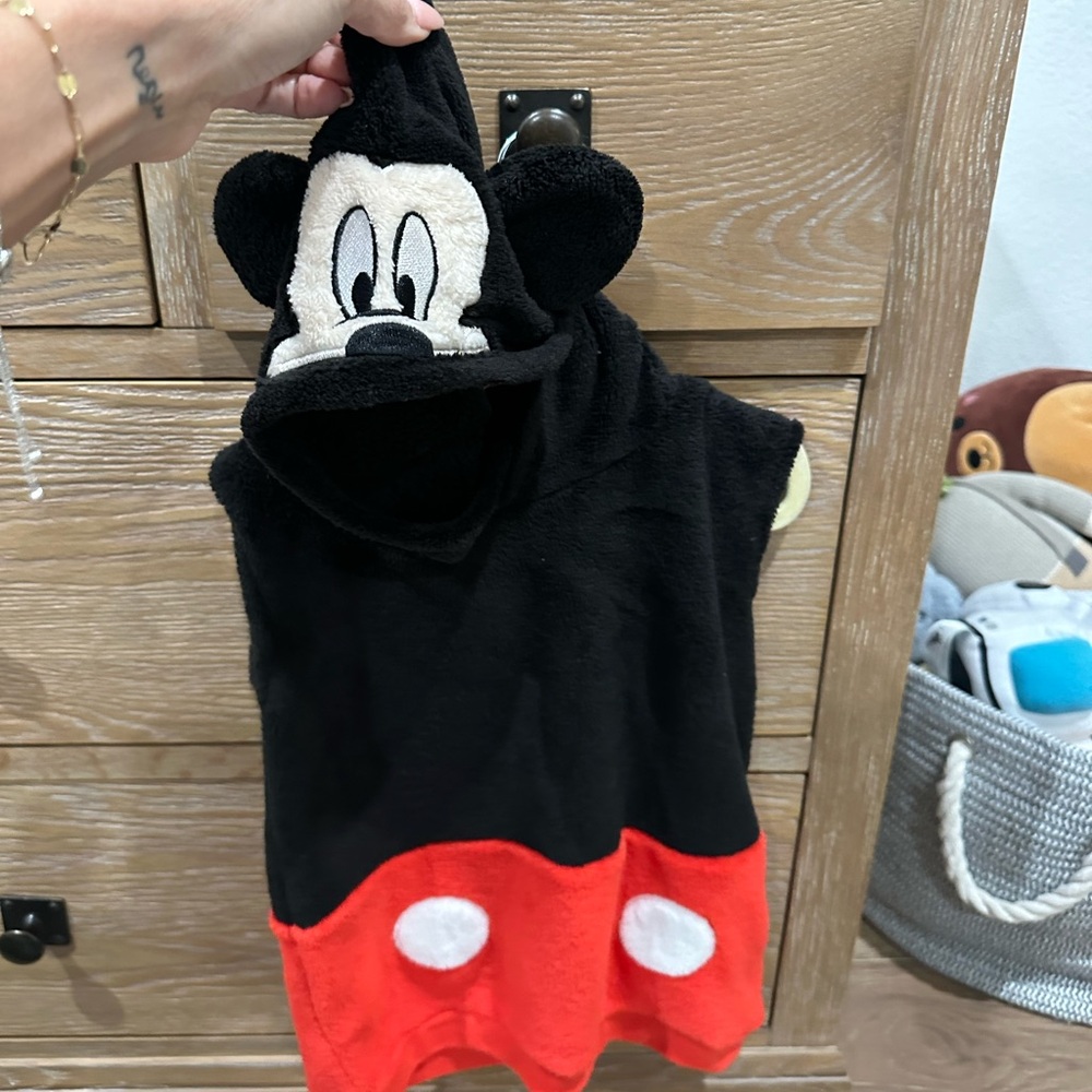 H&M Mickey costume